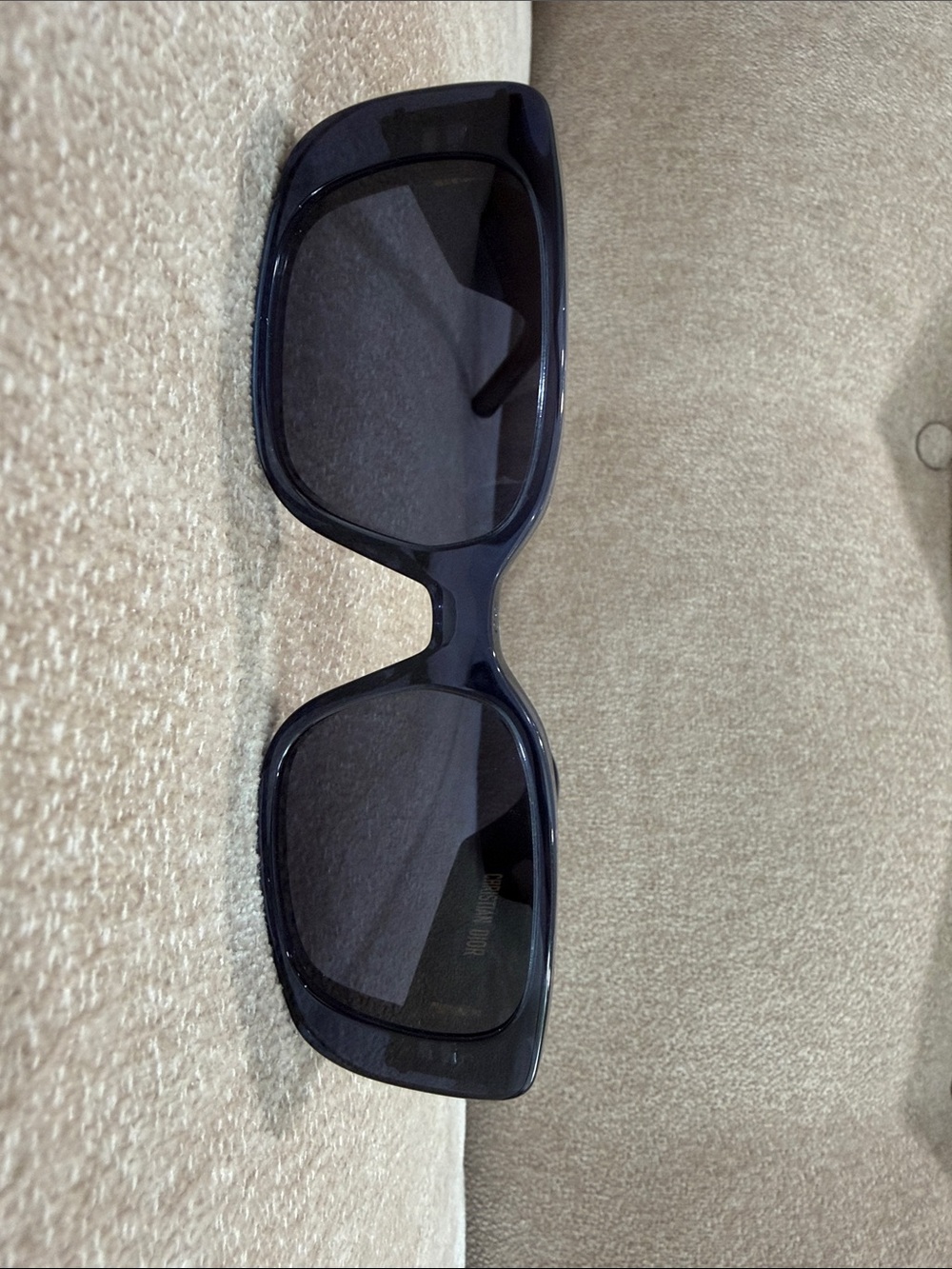Dior woman’s Wildior S2U sunglasses. Blue Square Sunglasses with Logo Temple - Picture 2 of 5